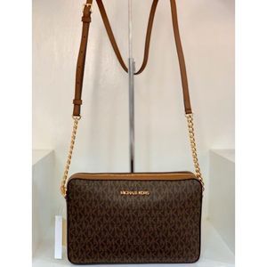 Michael Kors crossbody